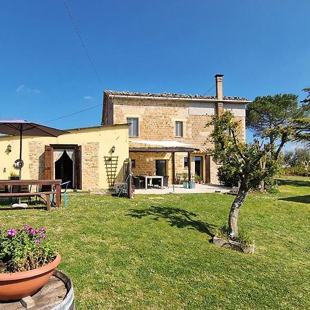 Villa Pilotti Country House Penna San Giovanni Bagian luar foto
