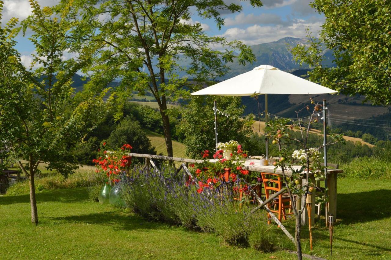 Villa Pilotti Country House Penna San Giovanni Bagian luar foto
