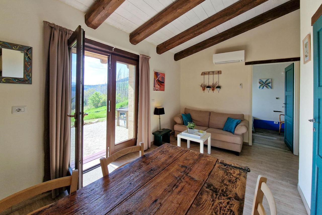 Villa Pilotti Country House Penna San Giovanni Bagian luar foto