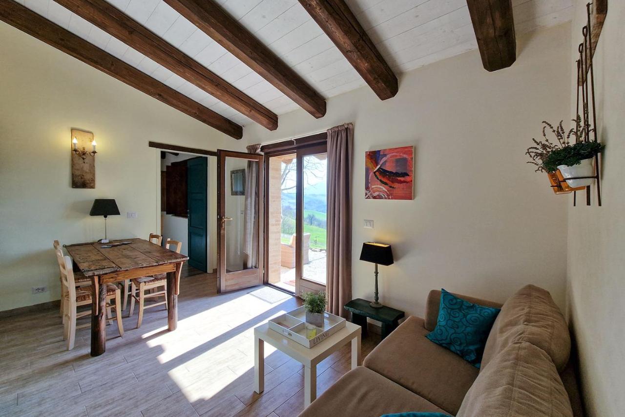 Villa Pilotti Country House Penna San Giovanni Bagian luar foto