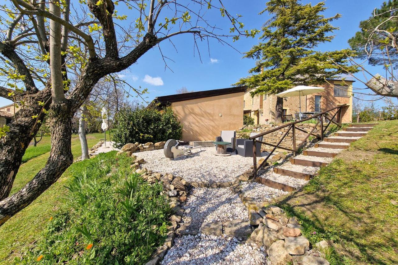 Villa Pilotti Country House Penna San Giovanni Bagian luar foto