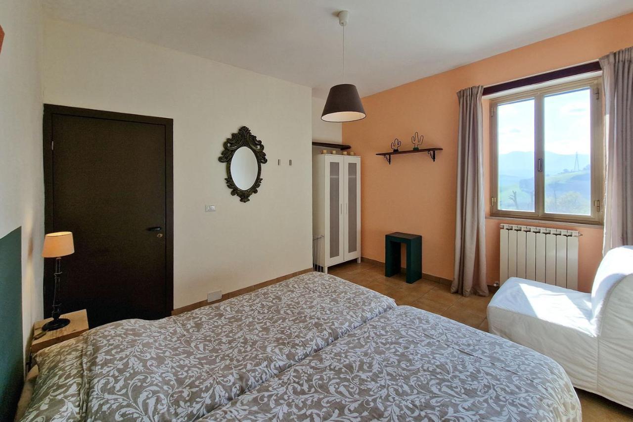 Villa Pilotti Country House Penna San Giovanni Bagian luar foto